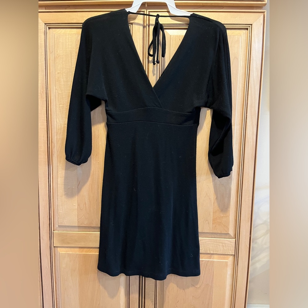 Kanvas Black Knit three Quarter Sleeve Dress